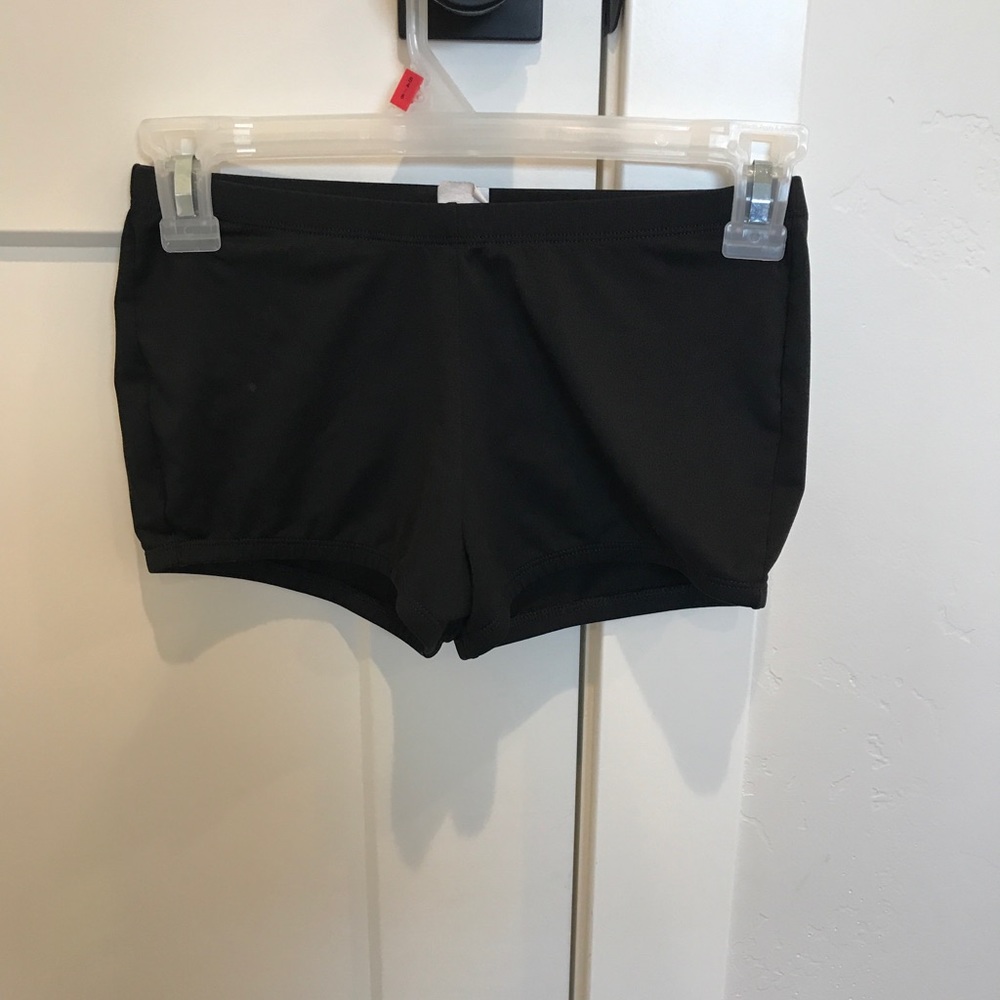 black workout shorts